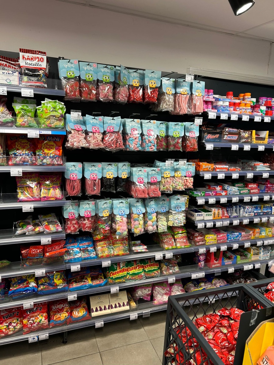 Yolloh en rayon confiserie